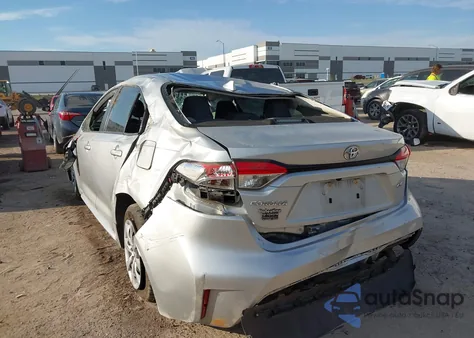 2021 Toyota Corolla Le z USA, uszkodzony, nr VIN JTDEPMAE9MJ142298